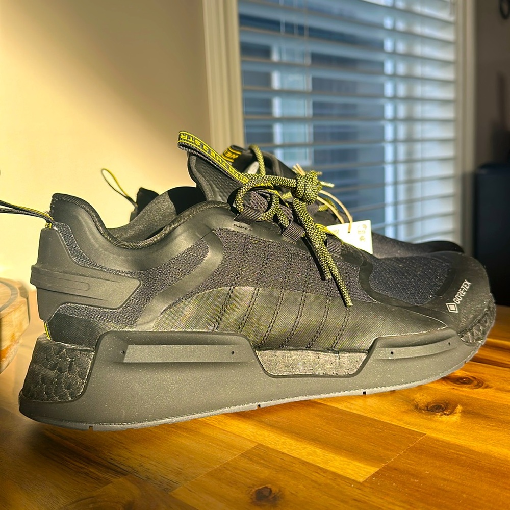 Adidas NMD V3 Gore-Tex NWT, smoke and pet free.